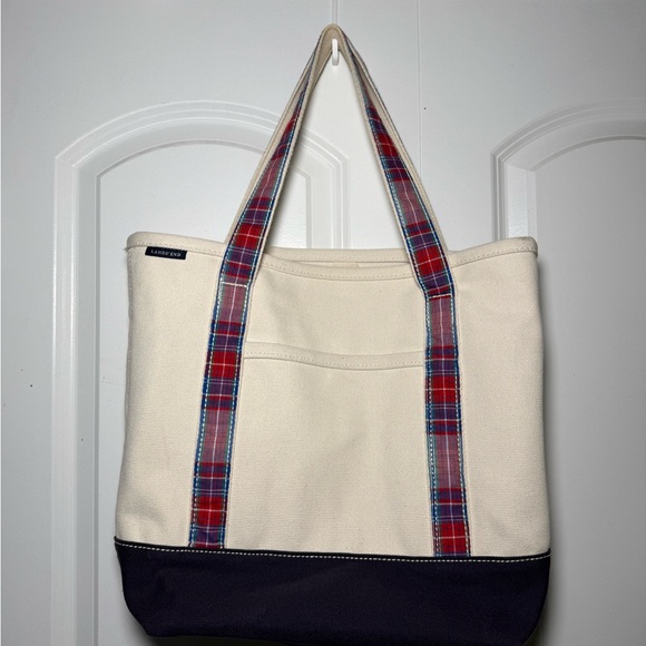 Lands' End Boat Tote - Picture 1 of 4